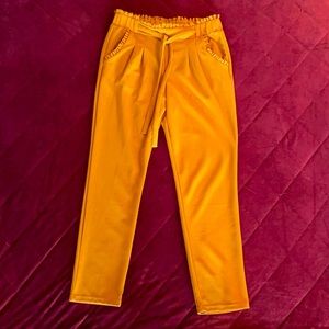 Soho Apparel Ankle Cropped Pants
